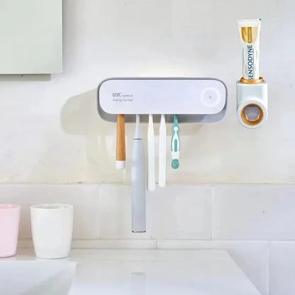Nouveau stérilisateur de brosse à dents UV Support de brosse à dents intelligent à séchage automatique rapide monté sur mur avec lumière de capteur intelligente