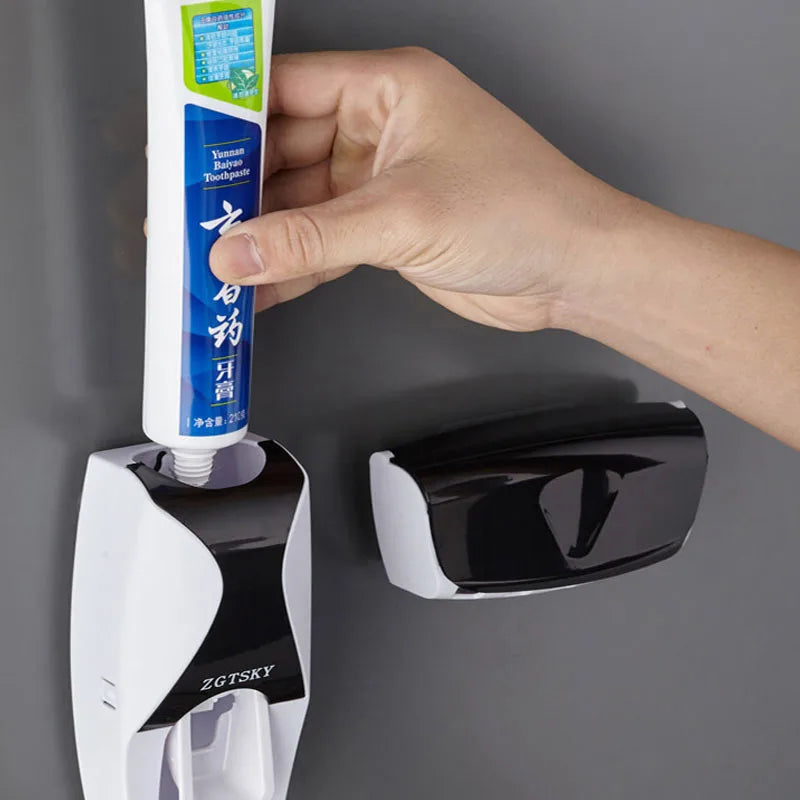 Distributeur de dentifrice automatique à montage mural Support de brosse à dents anti-poussière Accessoires de salle de bain Set Squeezer